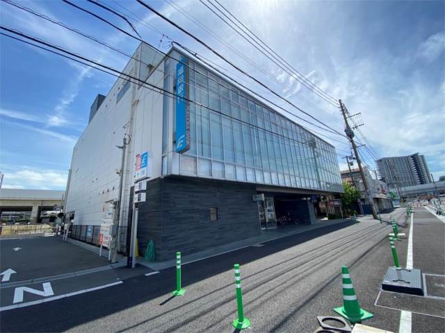 銀行　福岡銀行折尾支店（銀行）まで802m