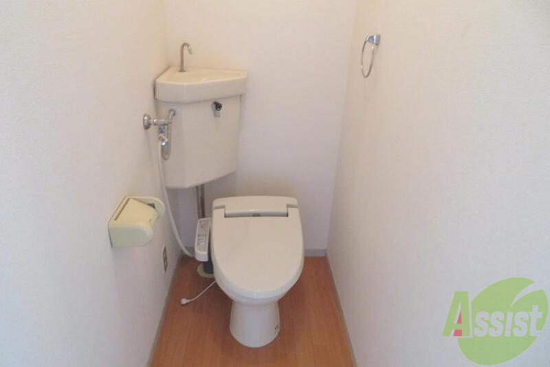 トイレ　トイレにはウォシュレットも付いていて嬉しいポイントですね