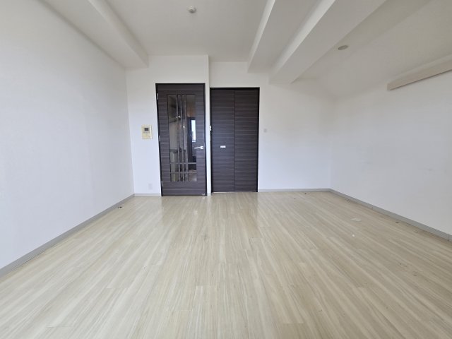 その他部屋・スペース　落ち着いて過ごせるお部屋なので、寝室にいかがでしょうか