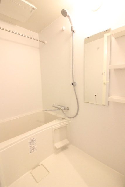 バス・シャワールーム　浴室♪