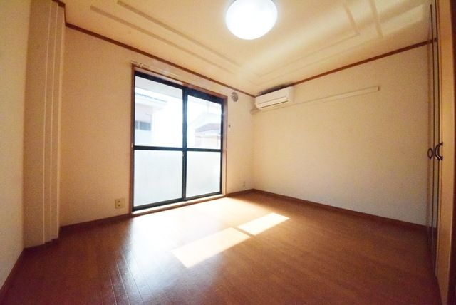 居室・リビング　★広めな居室★