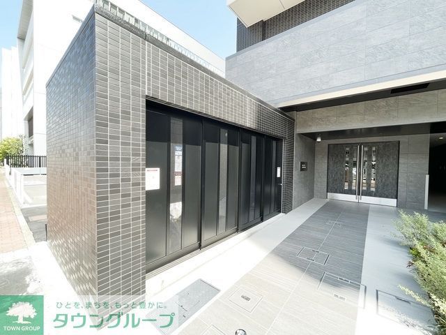 エントランス　エントランス