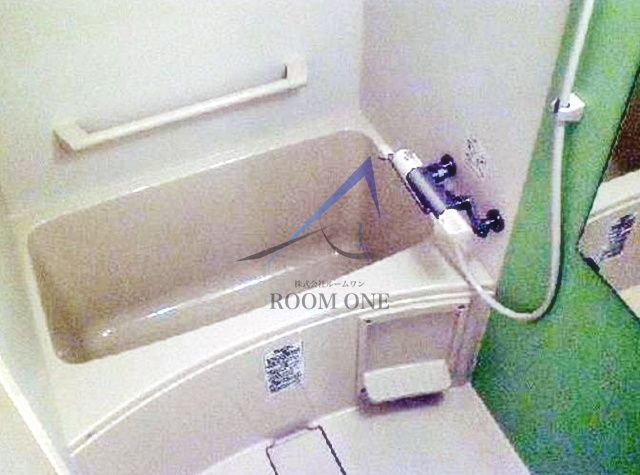 バス・シャワールーム　お風呂です。