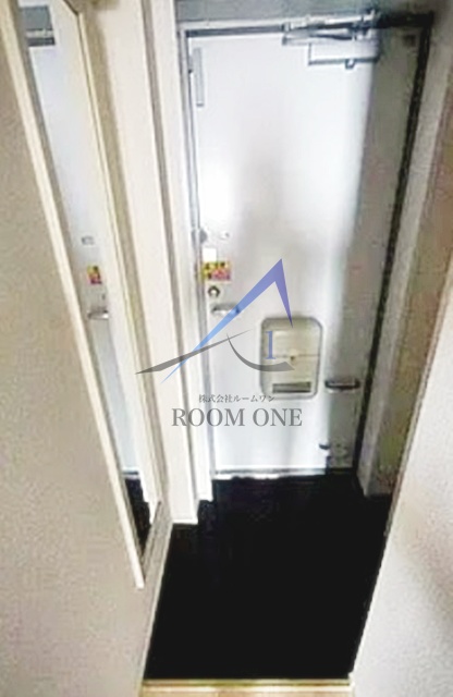 玄関　玄関です。