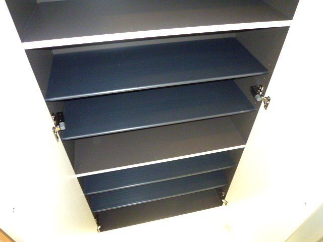 玄関　玄関にシューズボックスがあります。