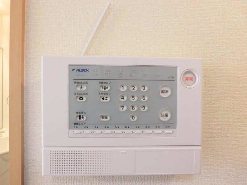 セキュリティ　同タイプの写真です。