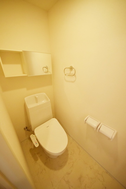 トイレ　～ほっと一息～