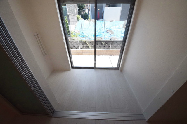 バルコニー　～今日は干すぞっ～