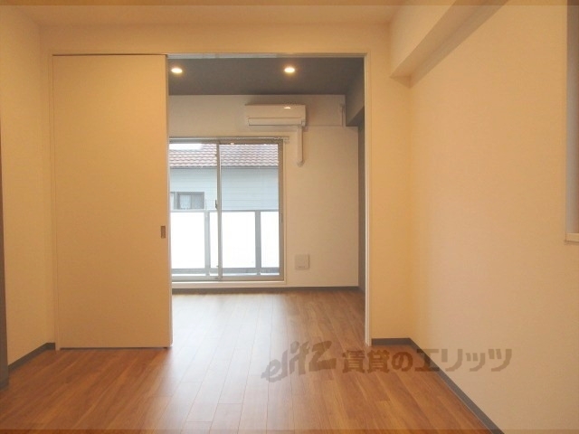 居室・リビング　洋室