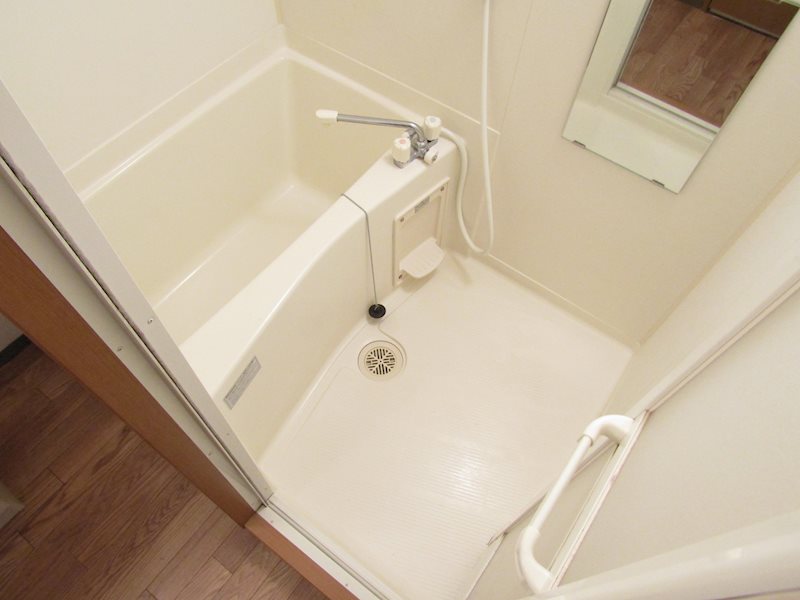 バス・シャワールーム　浴室