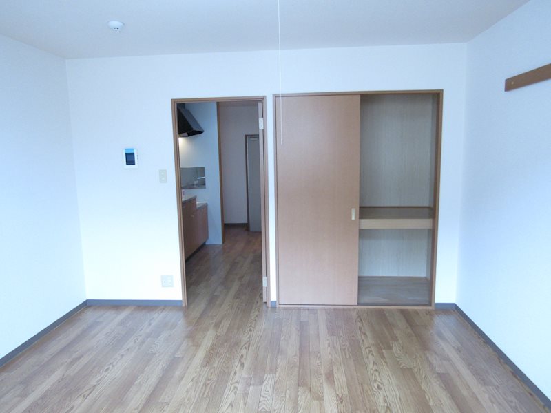 その他部屋・スペース　洋室8帖