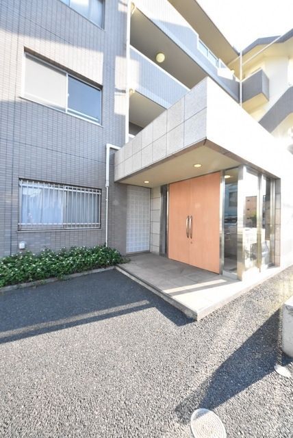 エントランス　エントランス