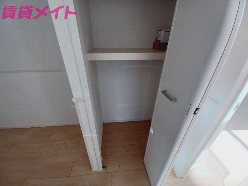 収納　同タイプ部屋写真です。