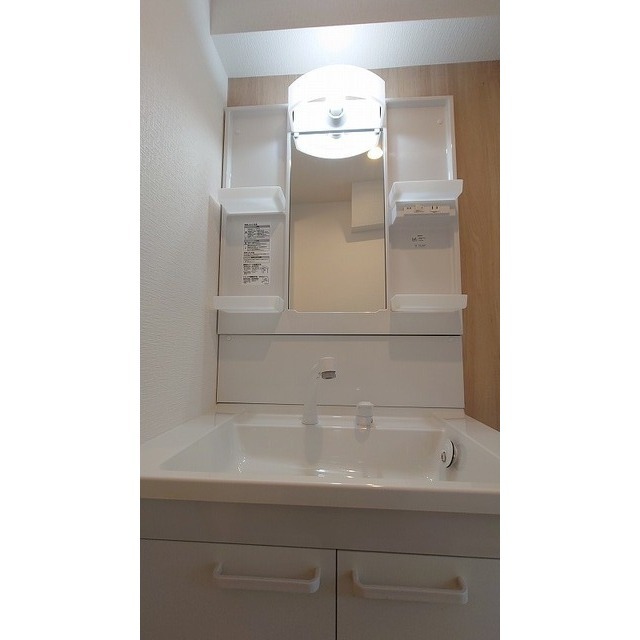 洗面設備　独立洗面台