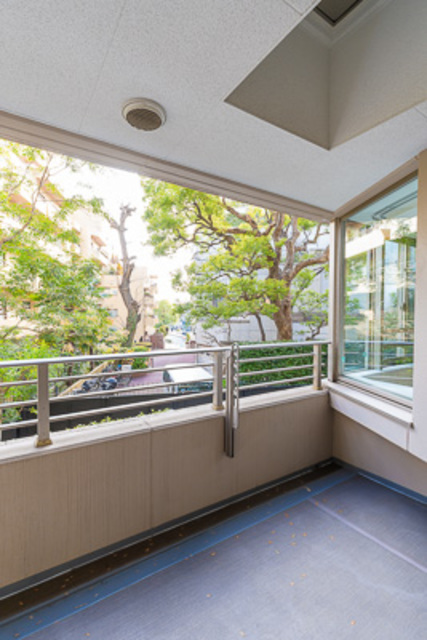 バルコニー　※写真は同タイプ住戸です。