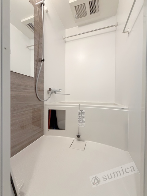 バス・シャワールーム　参考写真です・階数により内装色が異なります