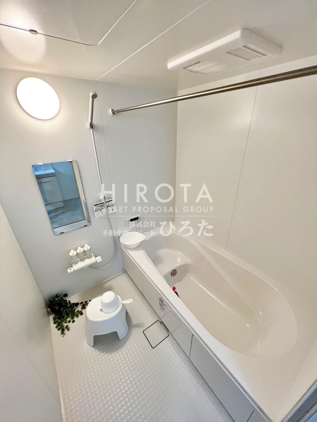 バス・シャワールーム　※モデルルーム写真の為、入居時家具・備品等はついてきません※