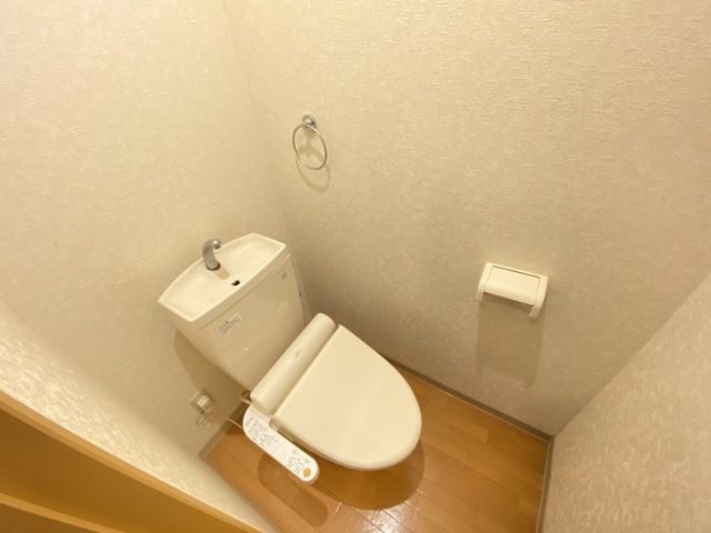 トイレ　★お部屋探しはタウンハウジング稲田堤店まで★