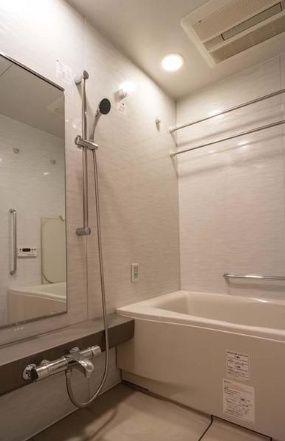 バス・シャワールーム　☆くつろげるお風呂☆