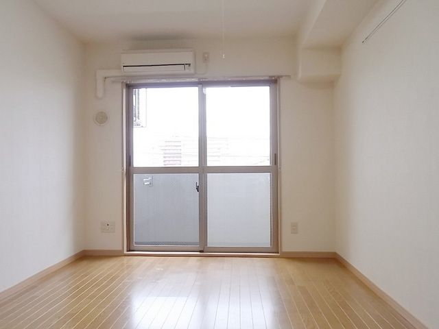 居室・リビング　★洋室・フローリング★