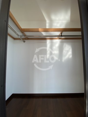 収納　アステリオ北堀江　ザ・メトロタワー　ウォークインクローゼット