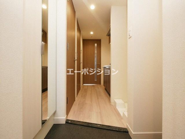 玄関　プレサンス大国町アドロッソ