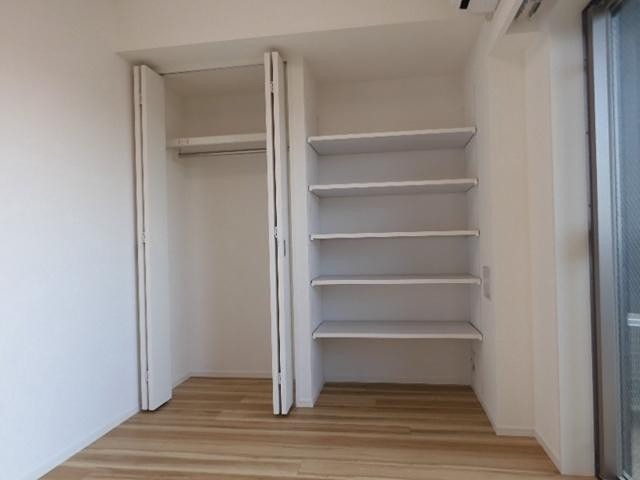 収納　※同仕様写真含む