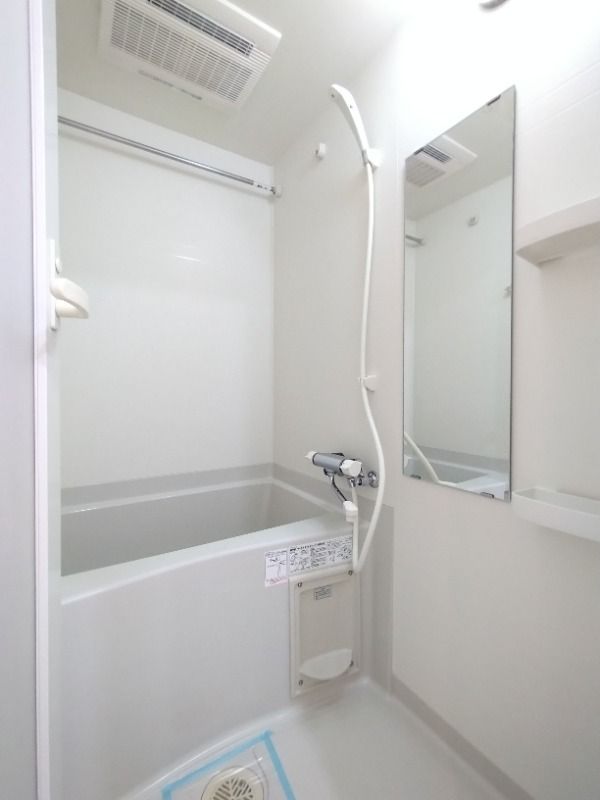 バス・シャワールーム　☆ゆっくりくつろげるお風呂☆