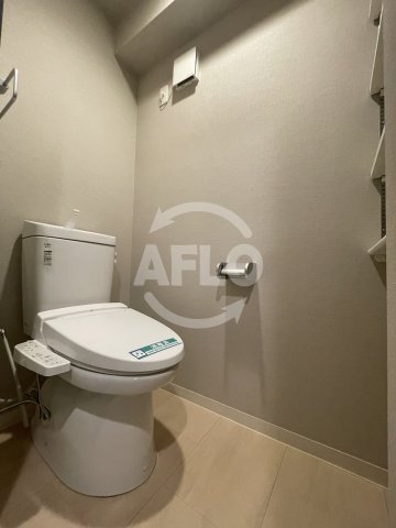 トイレ　ネットフローラ立売堀　温水洗浄便座