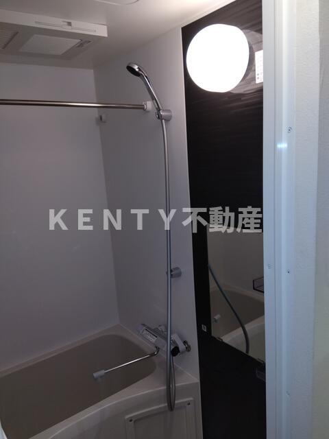 バス・シャワールーム　お風呂です