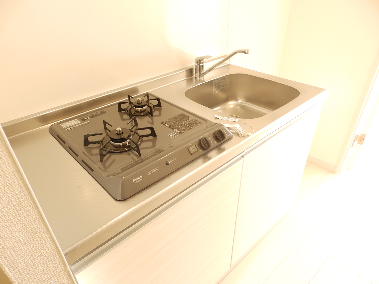 キッチン　２口コンロ
