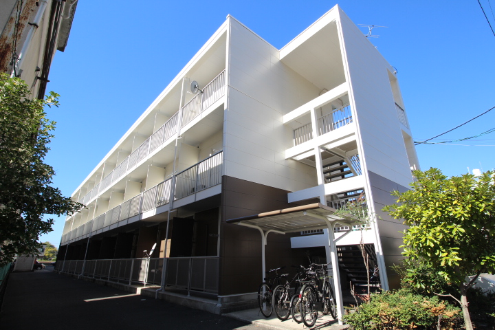 建物外観　お問合せはシティホーム海田センター　082-821-2227