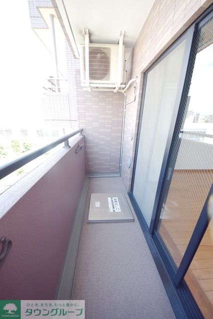 バルコニー　同物件別部屋写真
