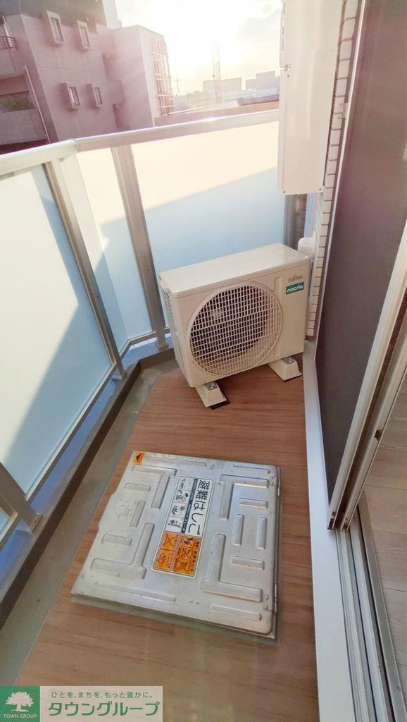 バルコニー　バルコニー