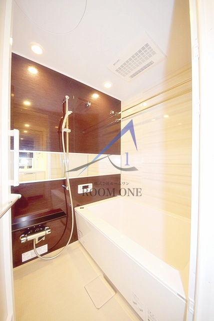 バス・シャワールーム　お風呂です。