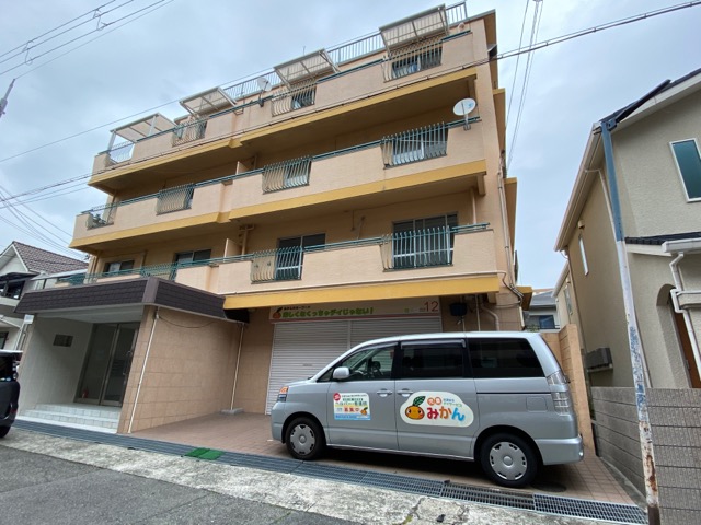 建物外観　敷地内駐輪場あり！