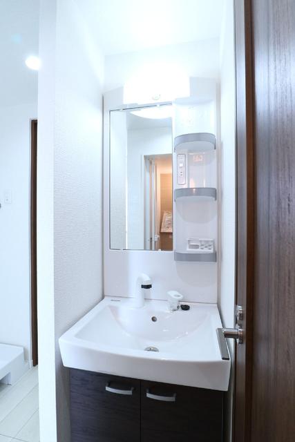 洗面設備　洗面所