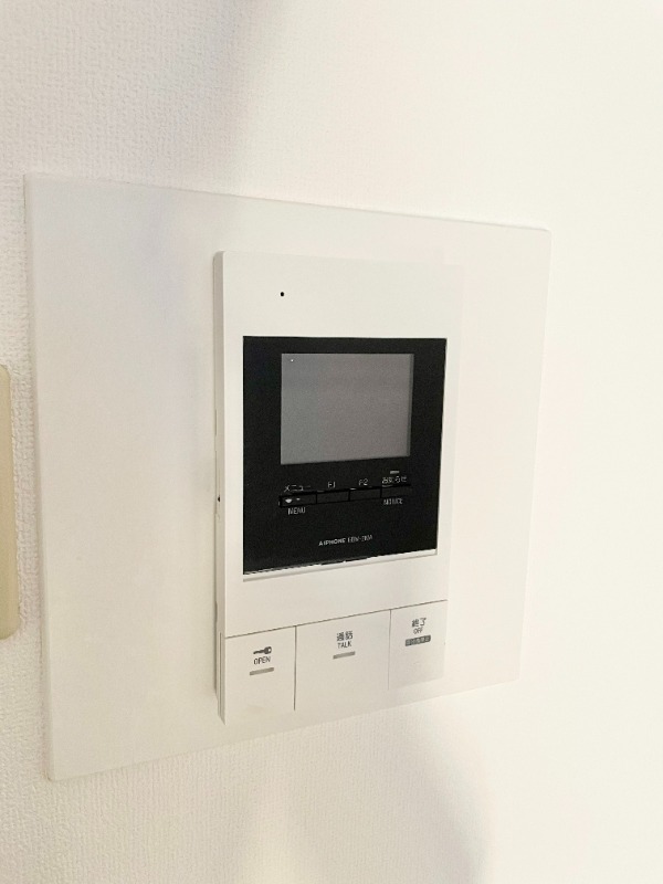 セキュリティ　モニター付インターホン♪