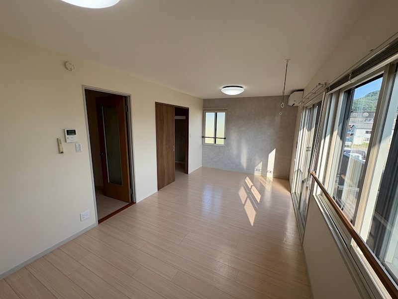 居室・リビング　※参考写真となります。現状優先