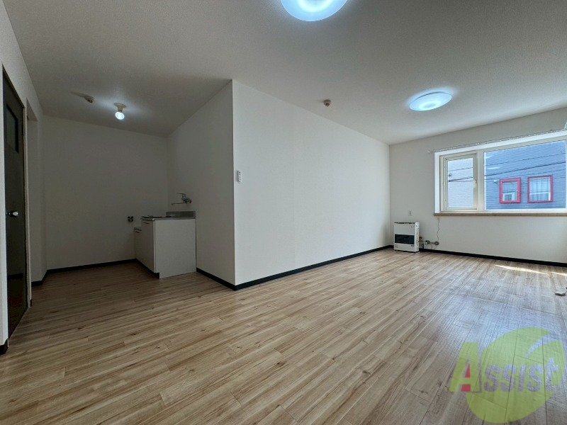 居室・リビング　広くてキレイなお部屋が広がっていて、充実した生活が送れそう。