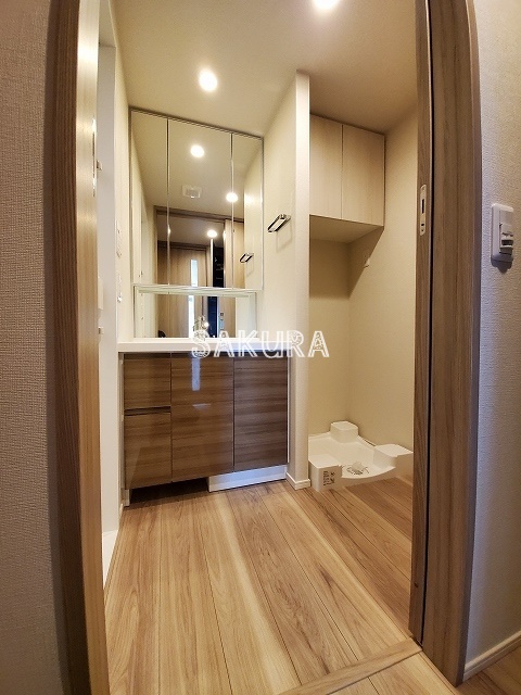 洗面設備　身支度に便利な洗面台！