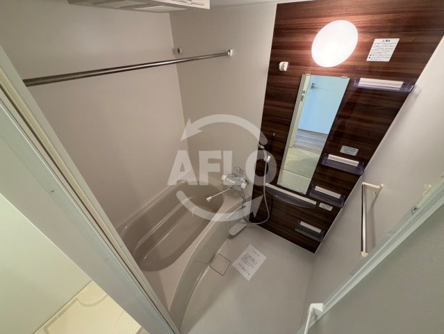 バス・シャワールーム　セレニテ京橋クレア　浴室