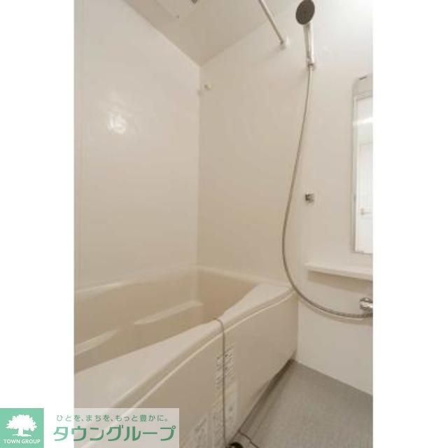 バス・シャワールーム　※写真は同タイプ住戸です。