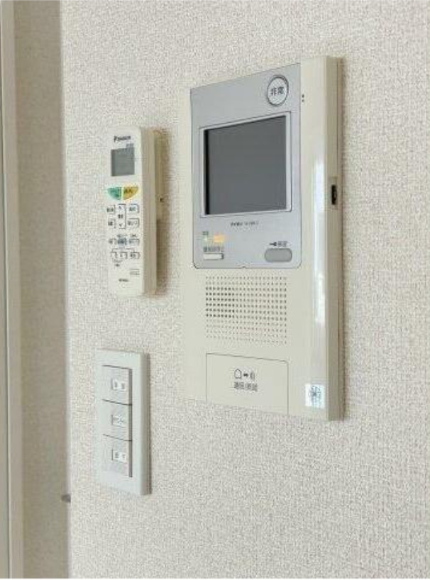 セキュリティ　インターホンです