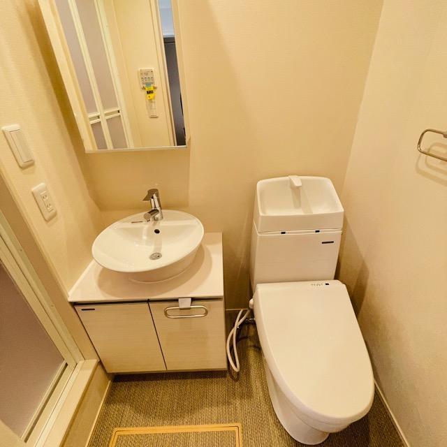 トイレ　トイレ