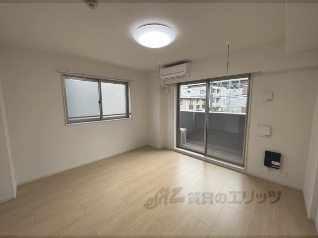 居室・リビング　洋室