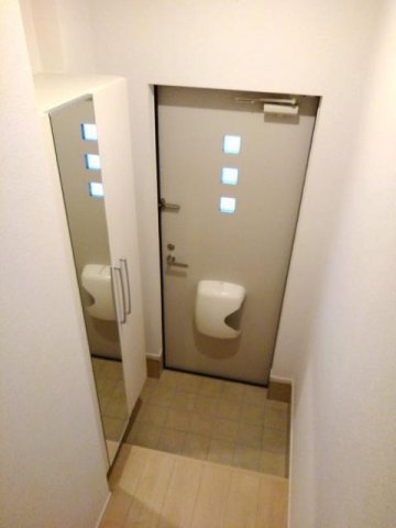 玄関　シューズボックス付きの玄関です★