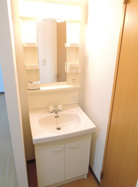 洗面設備　別部屋参考写真