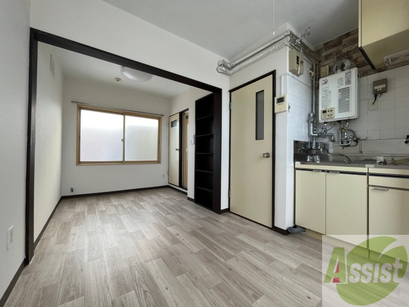 居室・リビング　広くてきれいなリビングです！快適に過ごせそうですね。