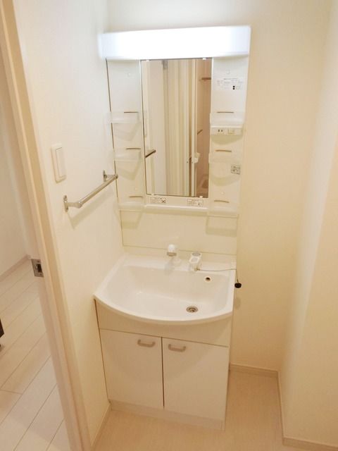 洗面設備　シャンプードレッサー